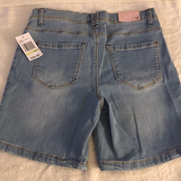 Ladies shorts by Curve Appeal - Picture 6 of 8